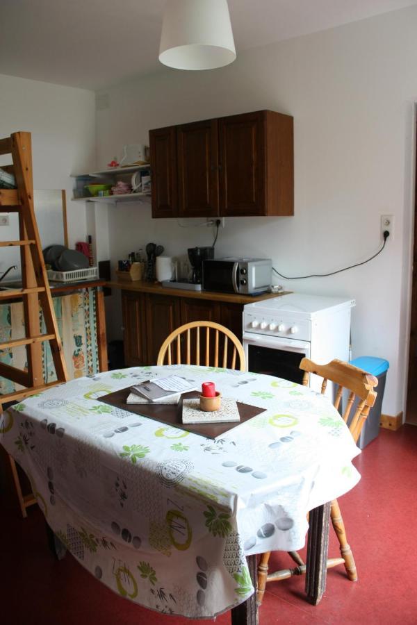 Apartment Petit Studio, Bien Equipe, A La Campagne *